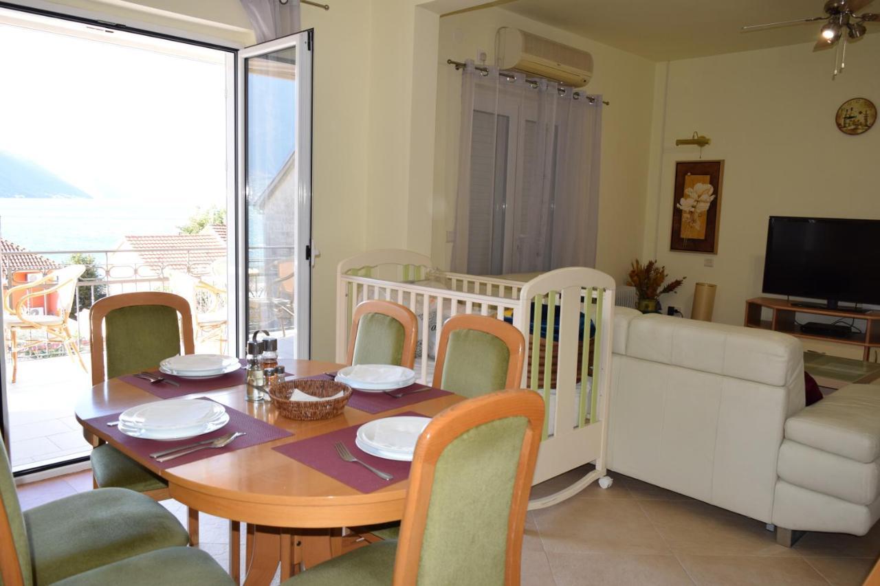Apartmani Bobo Kotor Exterior photo